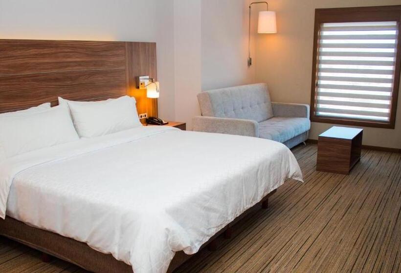 ペントハウススイート, Holiday Inn Express Guaymas, An Ihg