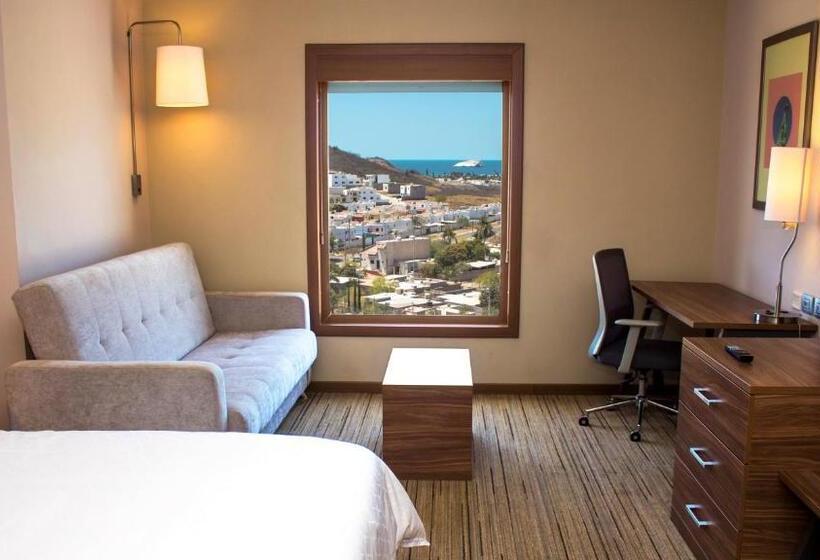 סוויטת פנטהאוז, Holiday Inn Express Guaymas, An Ihg