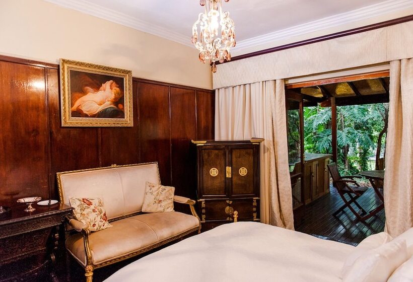 标准间, Illyria House