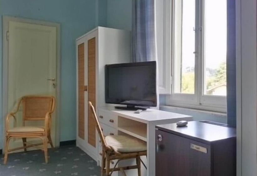 スタンダードトリプルルーム, Mediterraneo