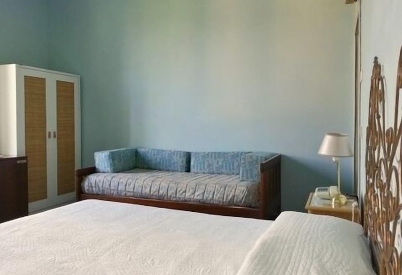 スタンダードトリプルルーム, Mediterraneo