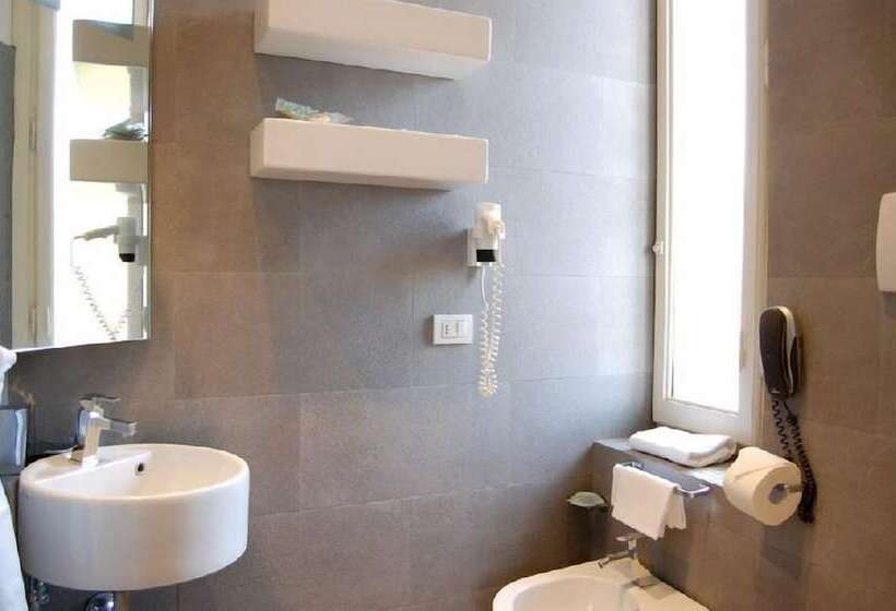 スタンダードルーム, Mediterraneo