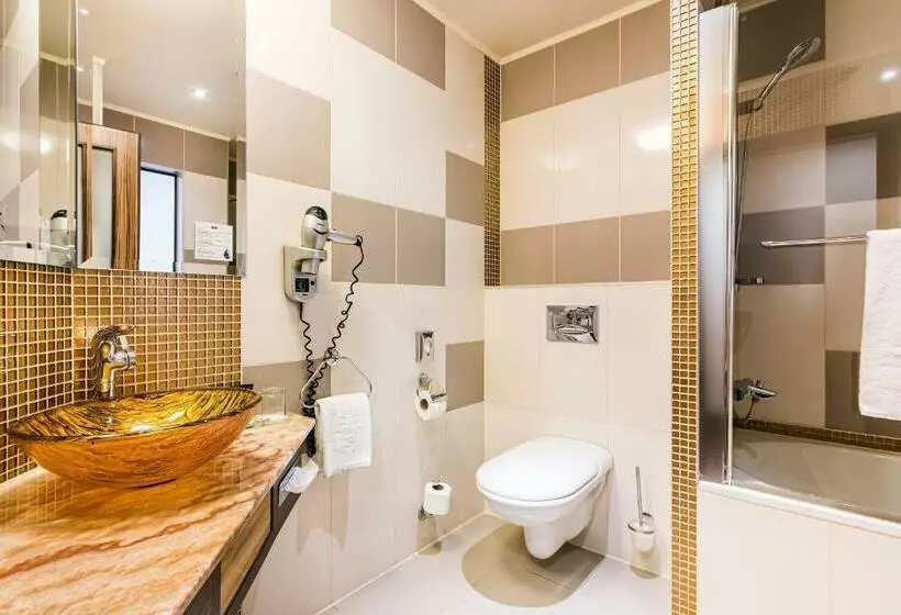 Standard-huone, Savannah