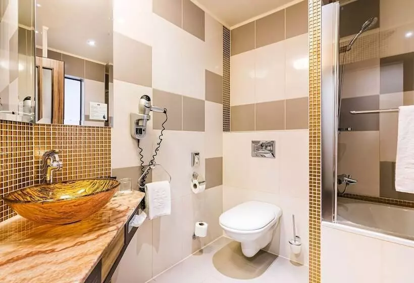 Standard-huone, Savannah
