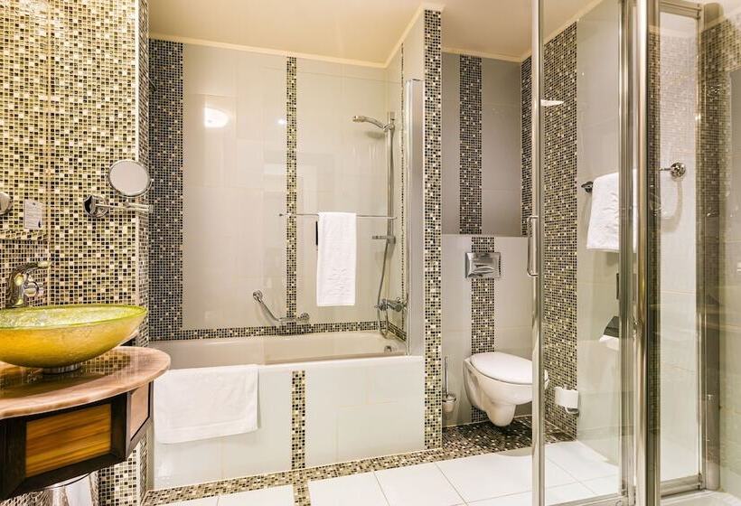 חדר סטנדרט, Savannah