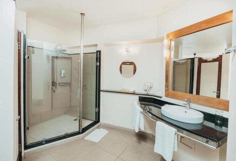 اتاق لوکس با چشم‌انداز باغ, Tamarina Golf & Spa Boutique