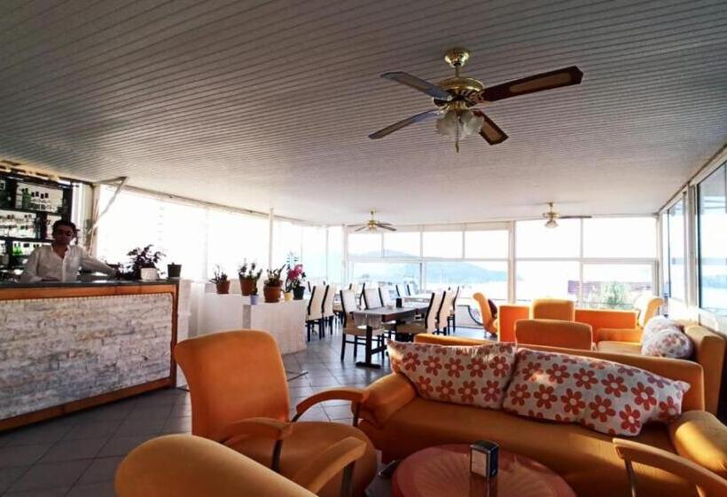 غرفة قياسية, Ideal Pansiyon