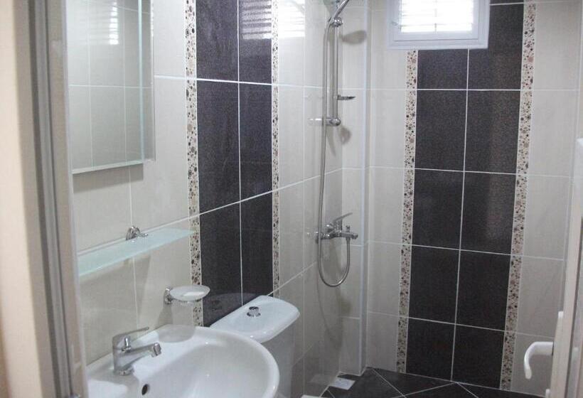 غرفة عائلية مطلّة علي البحر, Ideal Pansiyon