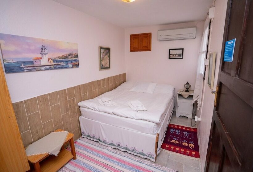 Quarto Estandar, Istanbul Pansiyon