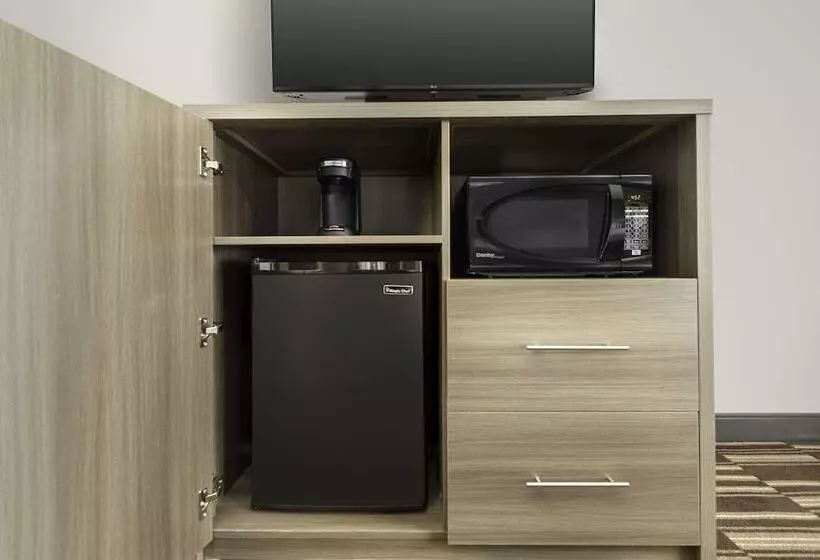 スイート, Comfort Suites Lake City
