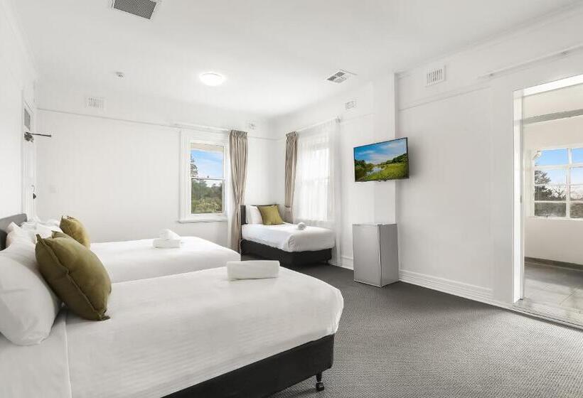 חדר משפחתי חדר אמבטיה משותף, Grand View