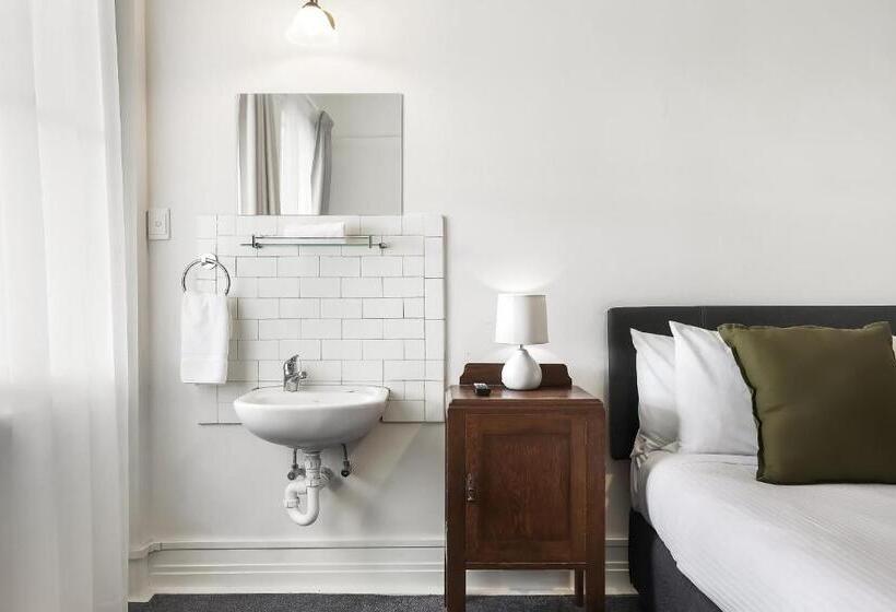 חדר סטנדרד יחיד חדר אמבטיה משותף, Grand View