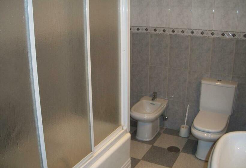 غرفة قياسية فردية حمام مشترك, Hostal Paracuellos