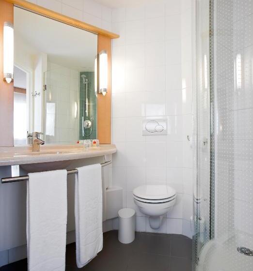 اتاق استاندارد, Ibis Cotonou