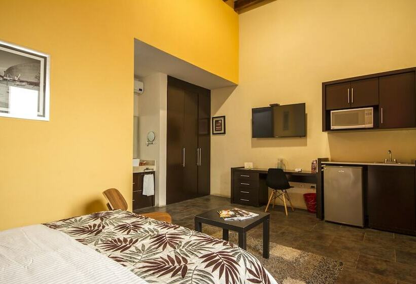 豪华房间, Monte Leon