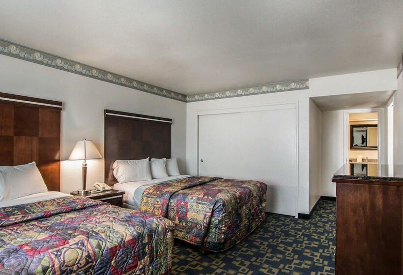 스탠다드 룸 더블 침대 2개, Rodeway Inn Oceanside Marina