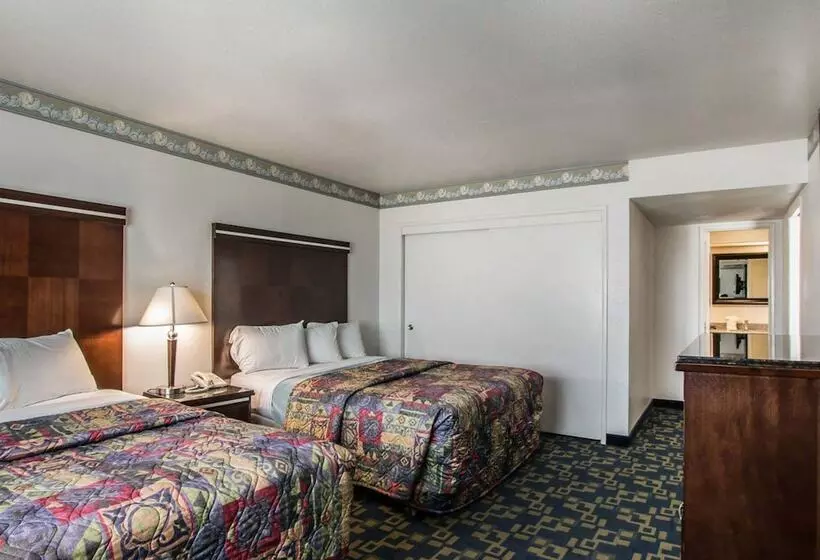 اتاق استاندارد با 2 تخت دوبل, Rodeway Inn Oceanside Marina