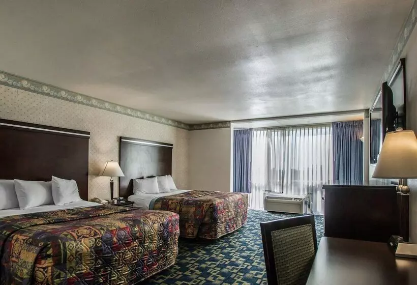 اتاق استاندارد با 2 تخت دوبل, Rodeway Inn Oceanside Marina