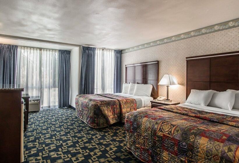 غرفه قياسيه سريرين مزدوجين, Rodeway Inn Oceanside Marina