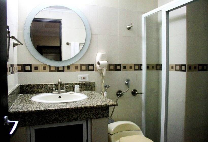 Номер Стандарт Трехместный, Terranova