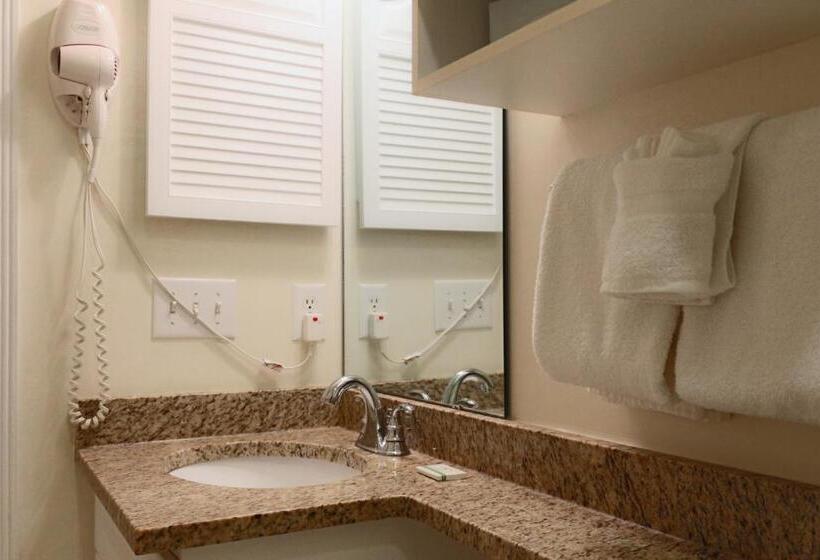 ویلای 3 خوابه, Myrtlewood Villas