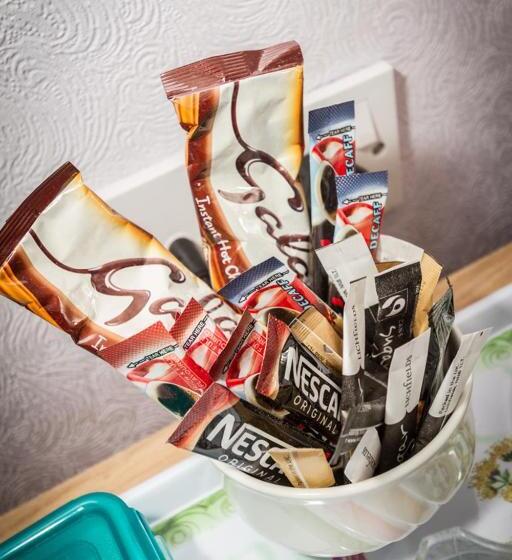 高级单人间, The Claremont