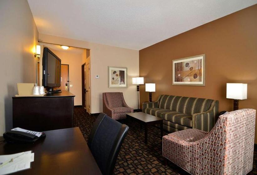 جناح عائلي, Best Western Plover Stevens Point Hotel & Conference Center