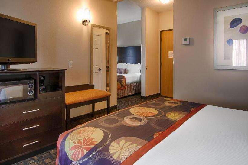 Family Suite, Best Western Plover Stevens Point Hotel & Conference Center