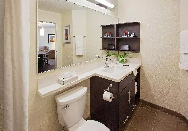キングサイズベッドのスイートルーム, Candlewood Suites North Little Rock, An Ihg