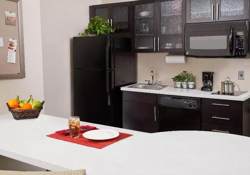 キングサイズベッドのスイートルーム, Candlewood Suites North Little Rock, An Ihg