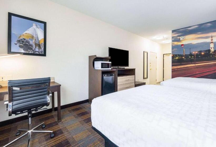 Номер Стандарт, Clarion Pointe Madisonhuntsville