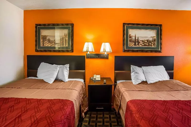 Standard-huone King-vuode, Days Inn By Wyndham Rockdale Texas