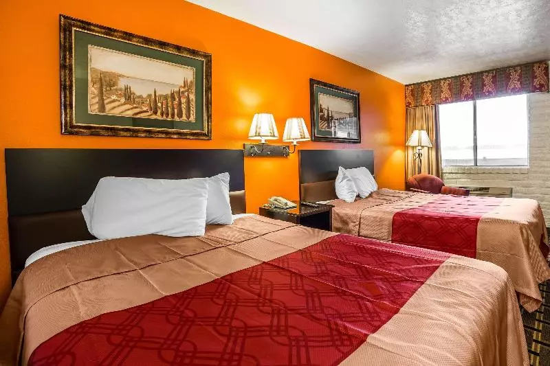 Standard-huone King-vuode, Days Inn By Wyndham Rockdale Texas