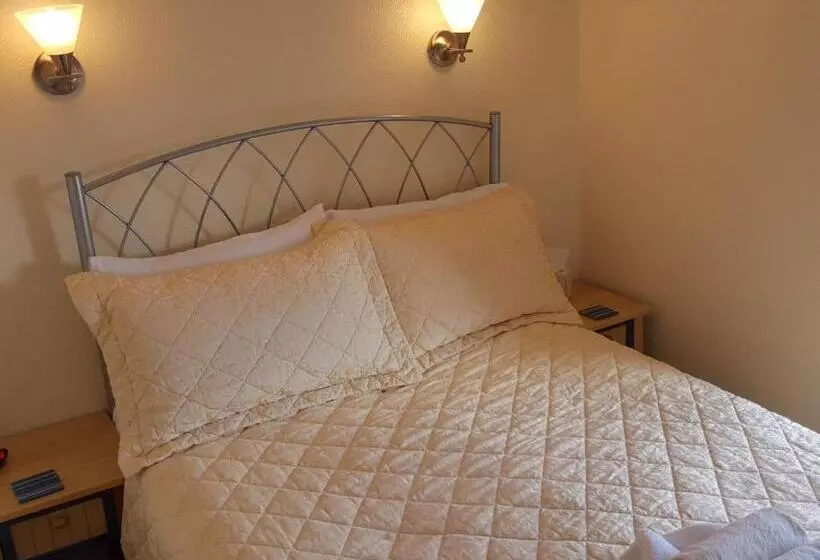 Basic Yhden Hengen Huone, Del Mar