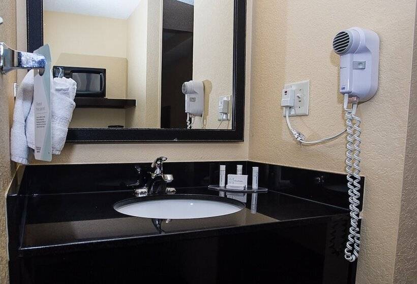 Suíte Executivo, Fairfield Inn & Suites By Marriott Boston Milford