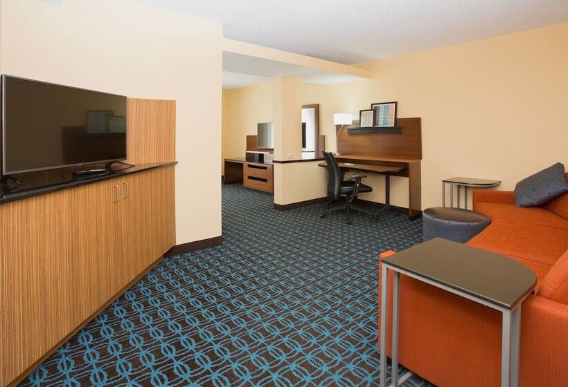 جناح إدارى, Fairfield Inn & Suites By Marriott Boston Milford