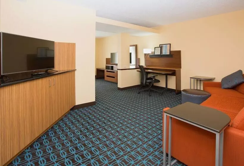 エクゼクティブスイート, Fairfield Inn & Suites By Marriott Boston Milford