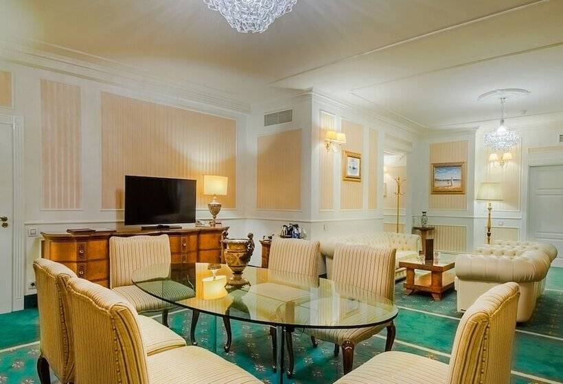 سوئیت پریمیوم, Kobuleti Georgia Palace Hotel & Spa