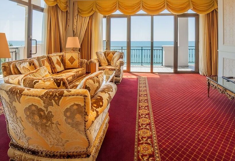 سوئیت پرزیدنت, Kobuleti Georgia Palace Hotel & Spa