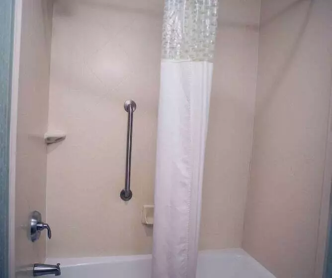 スタンダードルーム, Hampton Inn Monticello