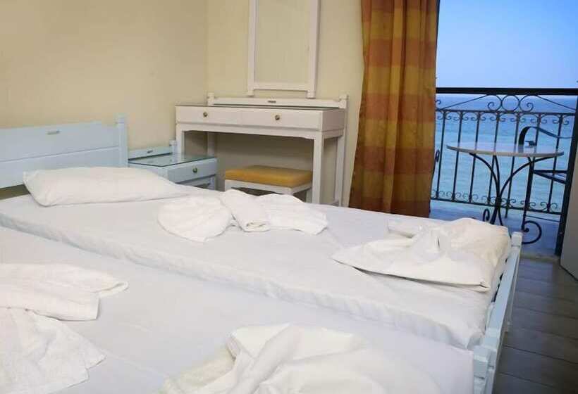 غرفة قياسية ثلاثية, Michaelia