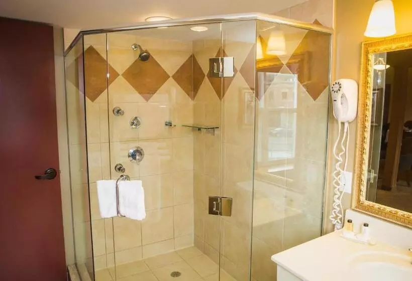اتاق اجرایی با تخت بزرگ, Murray Premises
