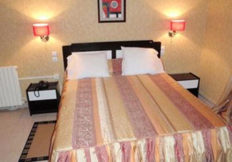 Standard Single Room, St