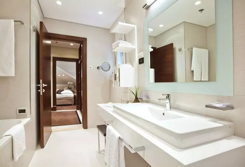Deluxe Suite Sea View, Villa Orsula