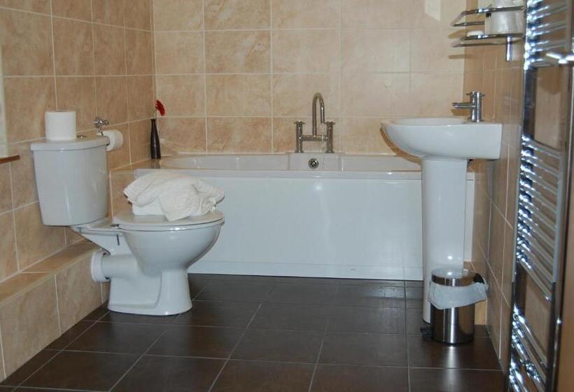 חדר אקזקיוטיב, Woodlands