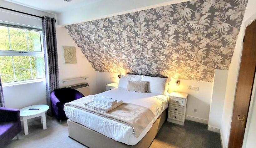 חדר קלאסי מיטת קינג סייז, Woodlands