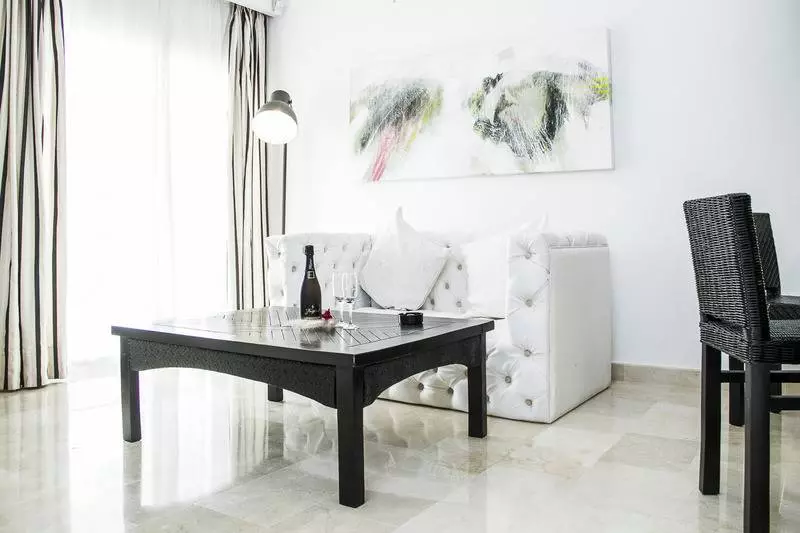 استودیوی استاندارد, Karibo Punta Cana