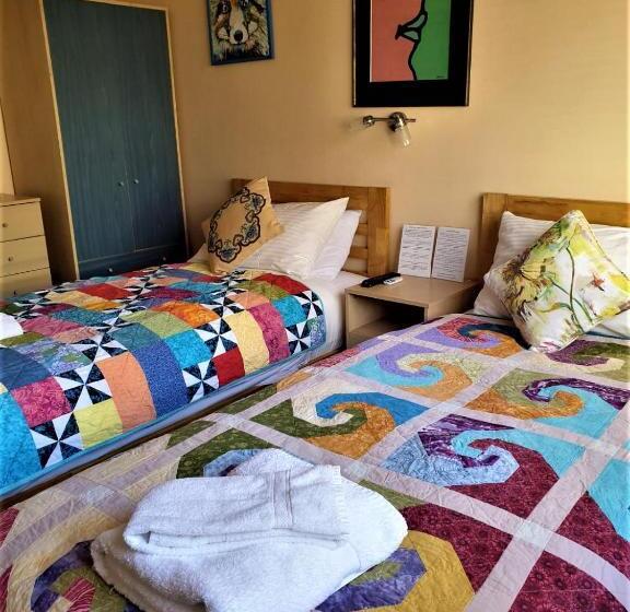 スタンダードルーム, Avoncourt Lodge