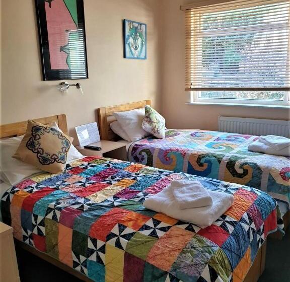 スタンダードルーム, Avoncourt Lodge