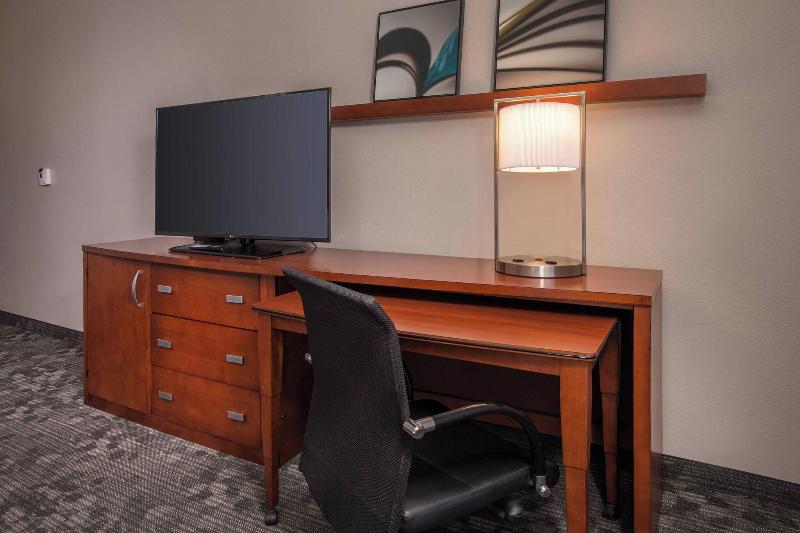 Номер Стандартный Кровать Куин, Courtyard By Marriott Dulles Town Center